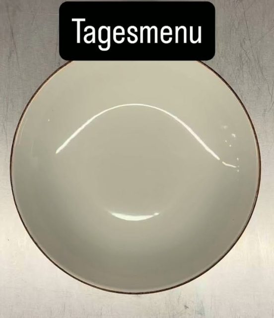 Tagesmenu,
veganes Gemüse- Moussaka
#moussaka #veganfoodlovers #berncity #takeawayfood